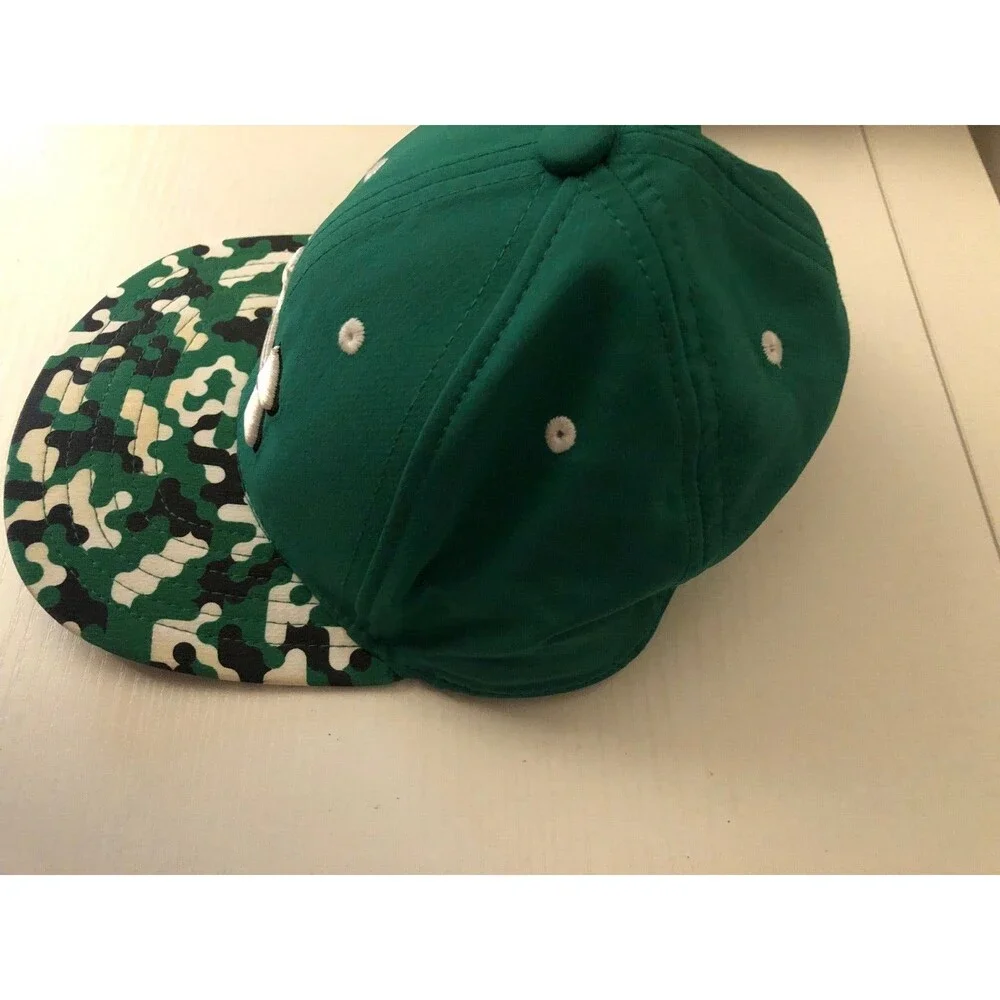 Underarmor Youth Hat Rare Green Snapback‎